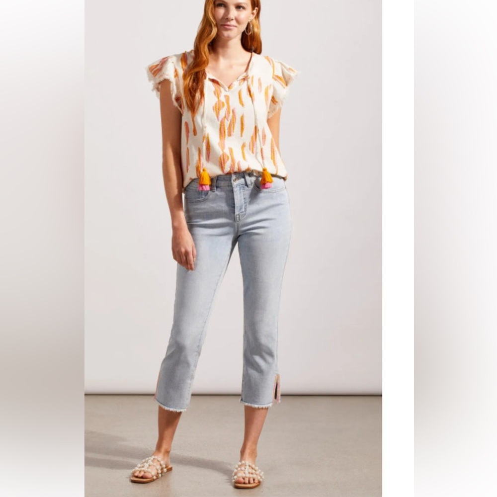 Tribal Embroidered Side-Slit Audrey Capri Jeans 8 - Picture 2 of 9